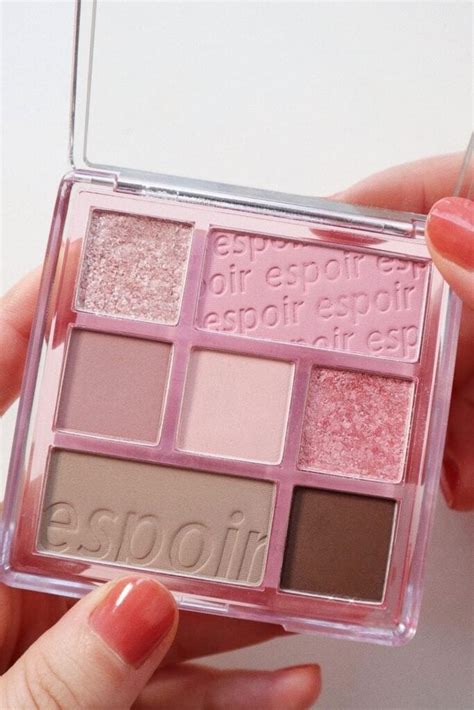 best eyeshadow color for asian eyes|7 Top Korean Eyeshadow Palettes For Every Skin Tone .